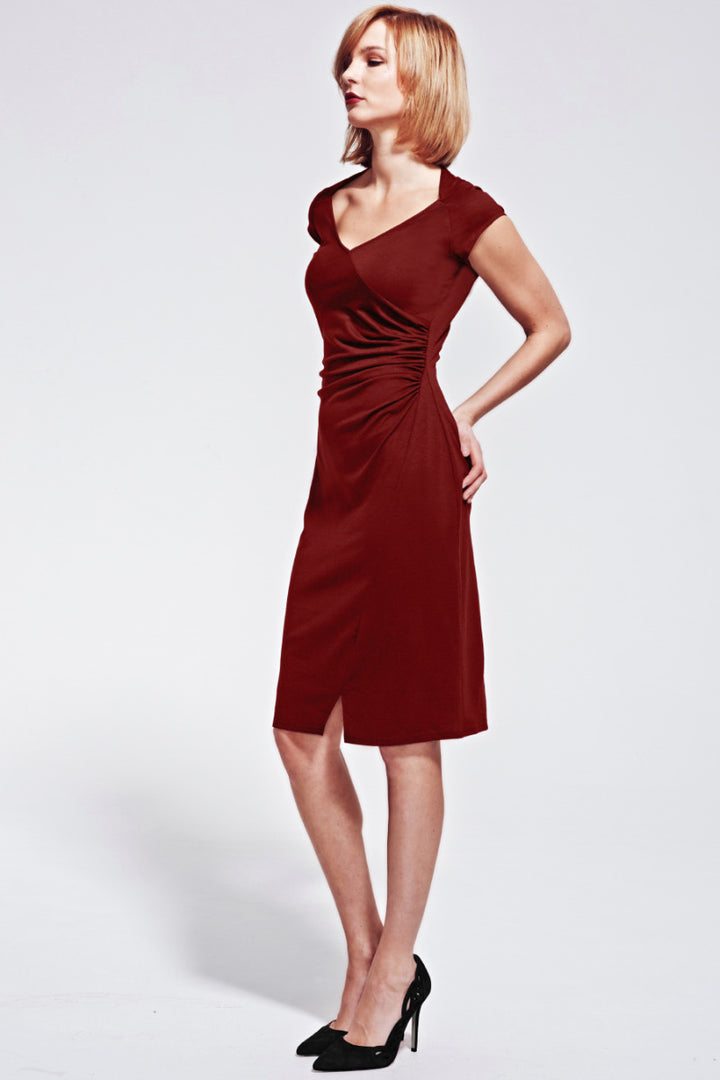 Raglan Sleeve Side Ruched Dress