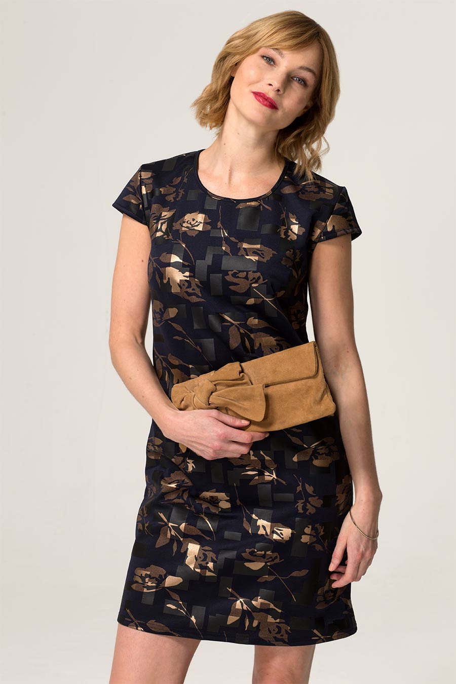 Capped Sleeve Floral Shift Dress