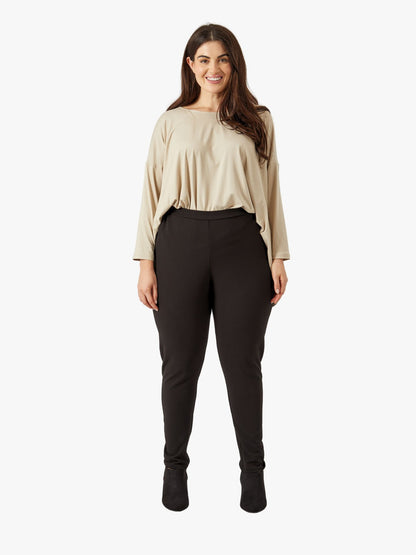 Zakai Narrow Leg Trouser